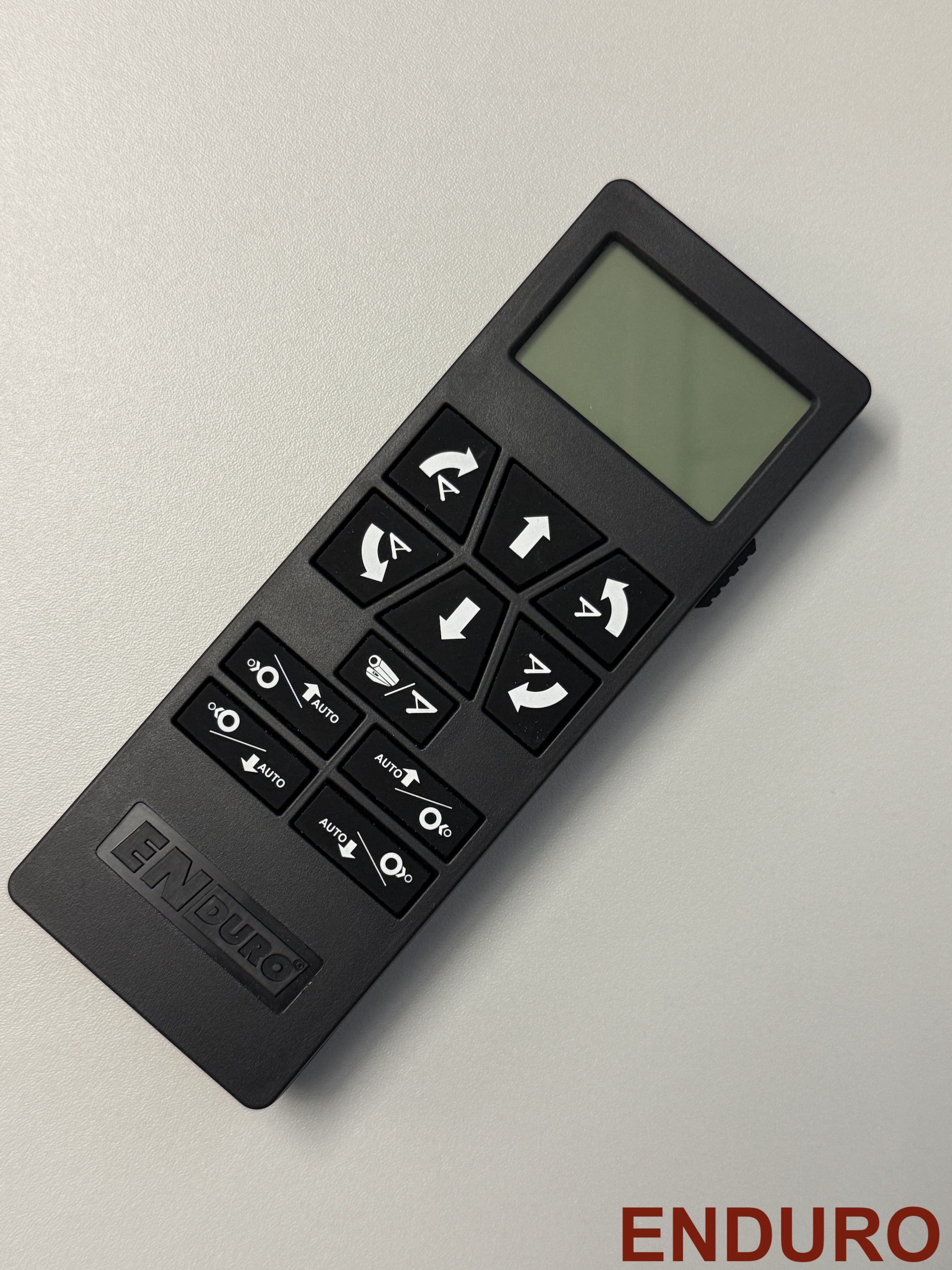 FERNBEDIENUNG Enduro Autosteady MULTIFERNBEDIENUNG DISPLAY AB 2024